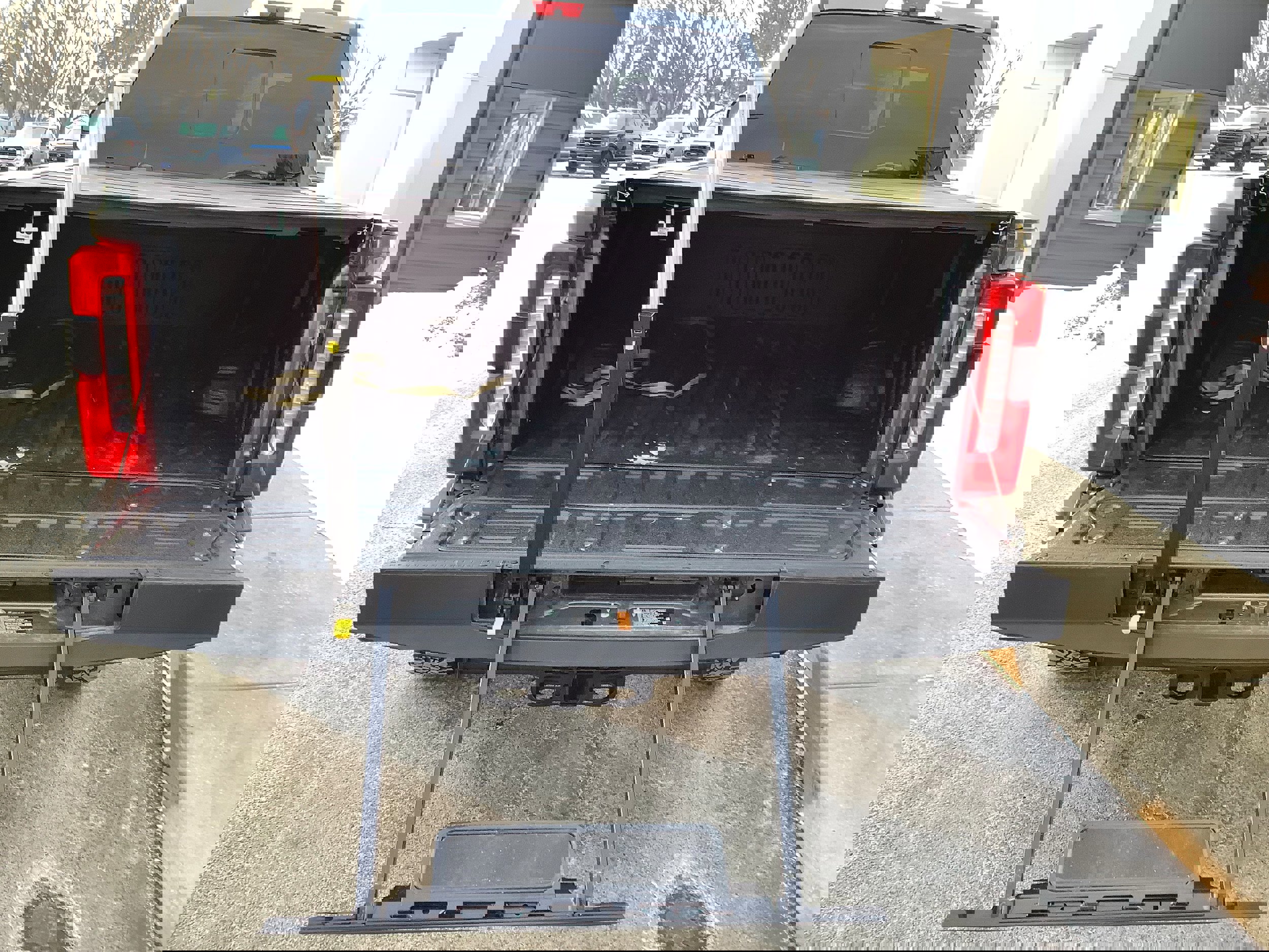 Certified 2023 Ford F250 Lariat w/ Lariat Ultimate Package image 8