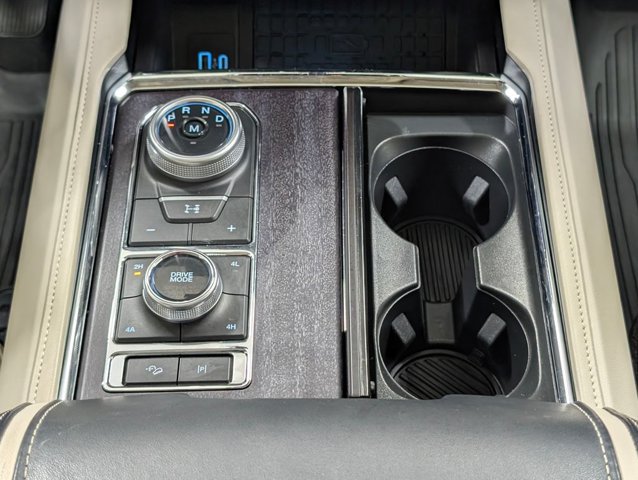 Certified 2024 Ford Expedition Platinum AWD/4WD image 9