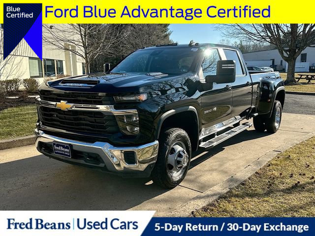 Used 2024 Chevrolet Silverado 3500 LT image 1