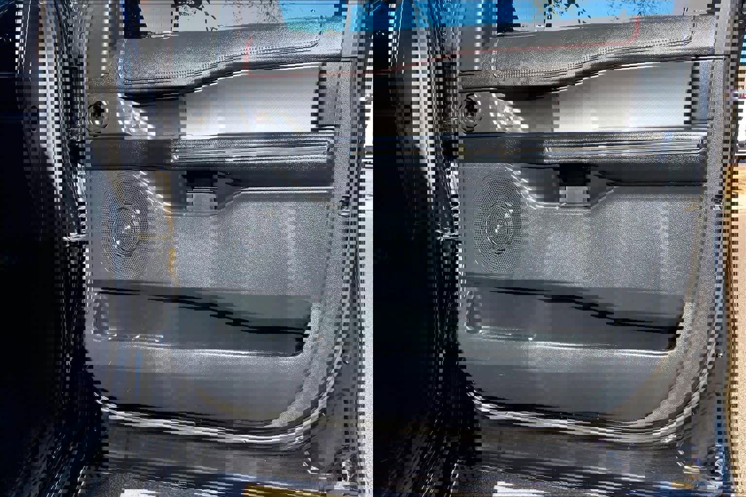 Certified 2021 Ford Expedition Limited image 22