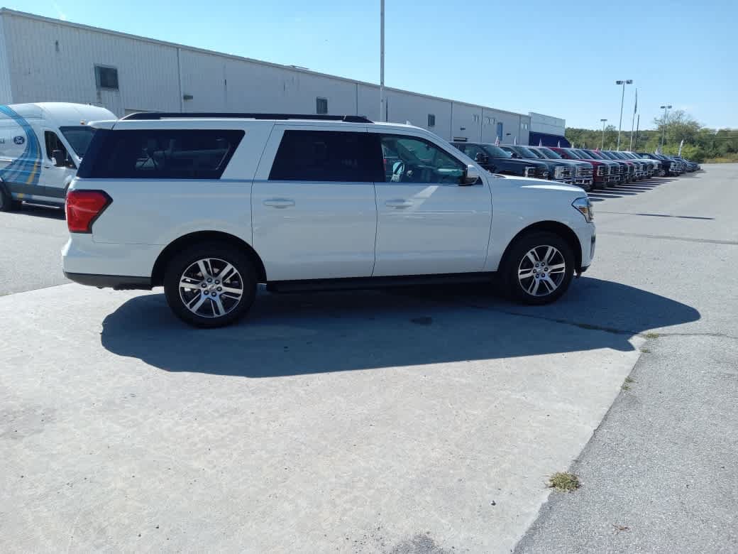 Certified 2024 Ford Expedition Max XLT AWD/4WD image 8
