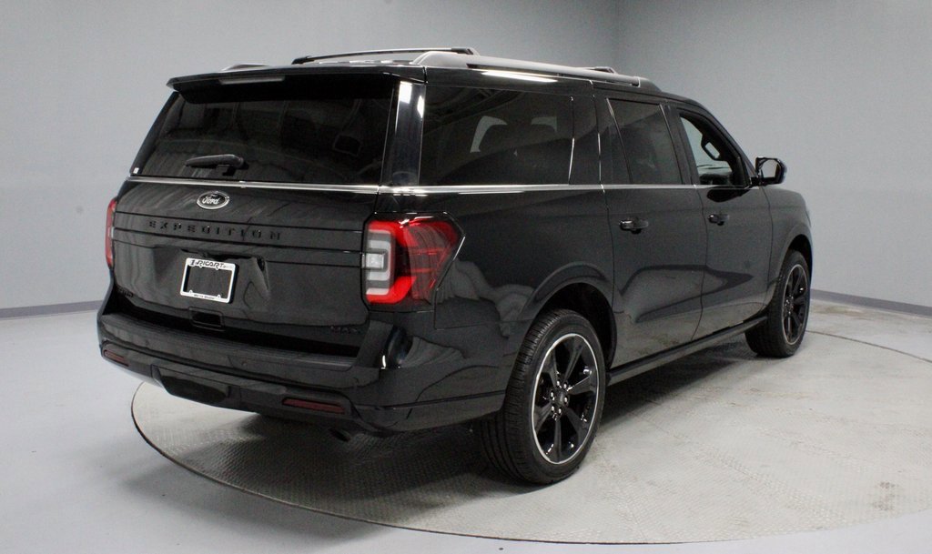 Certified 2022 Ford Expedition Max Limited image 5