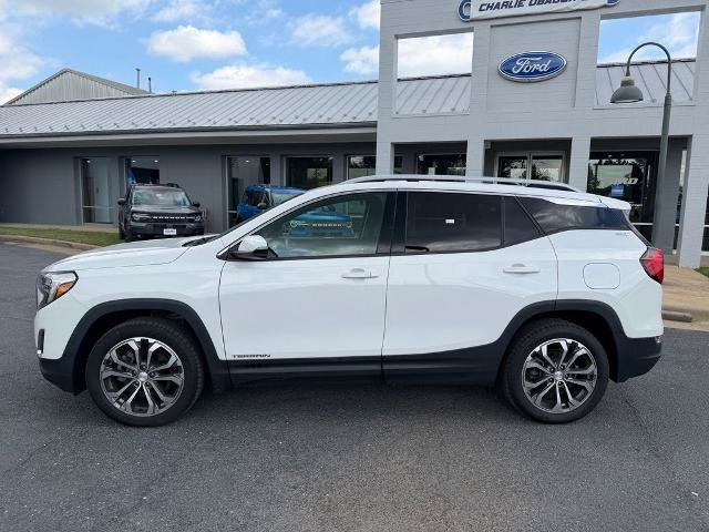 Used 2019 GMC Terrain SLT w/ Preferred Package AWD/4WD image 2