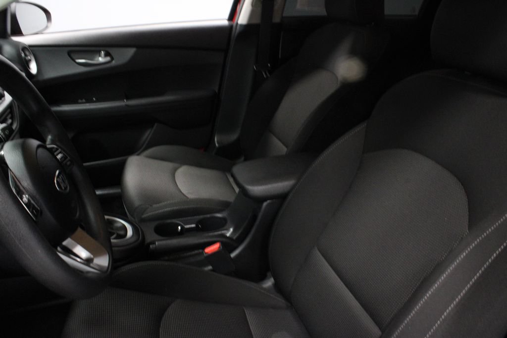 Used 2021 Kia Forte LXS FWD image 24
