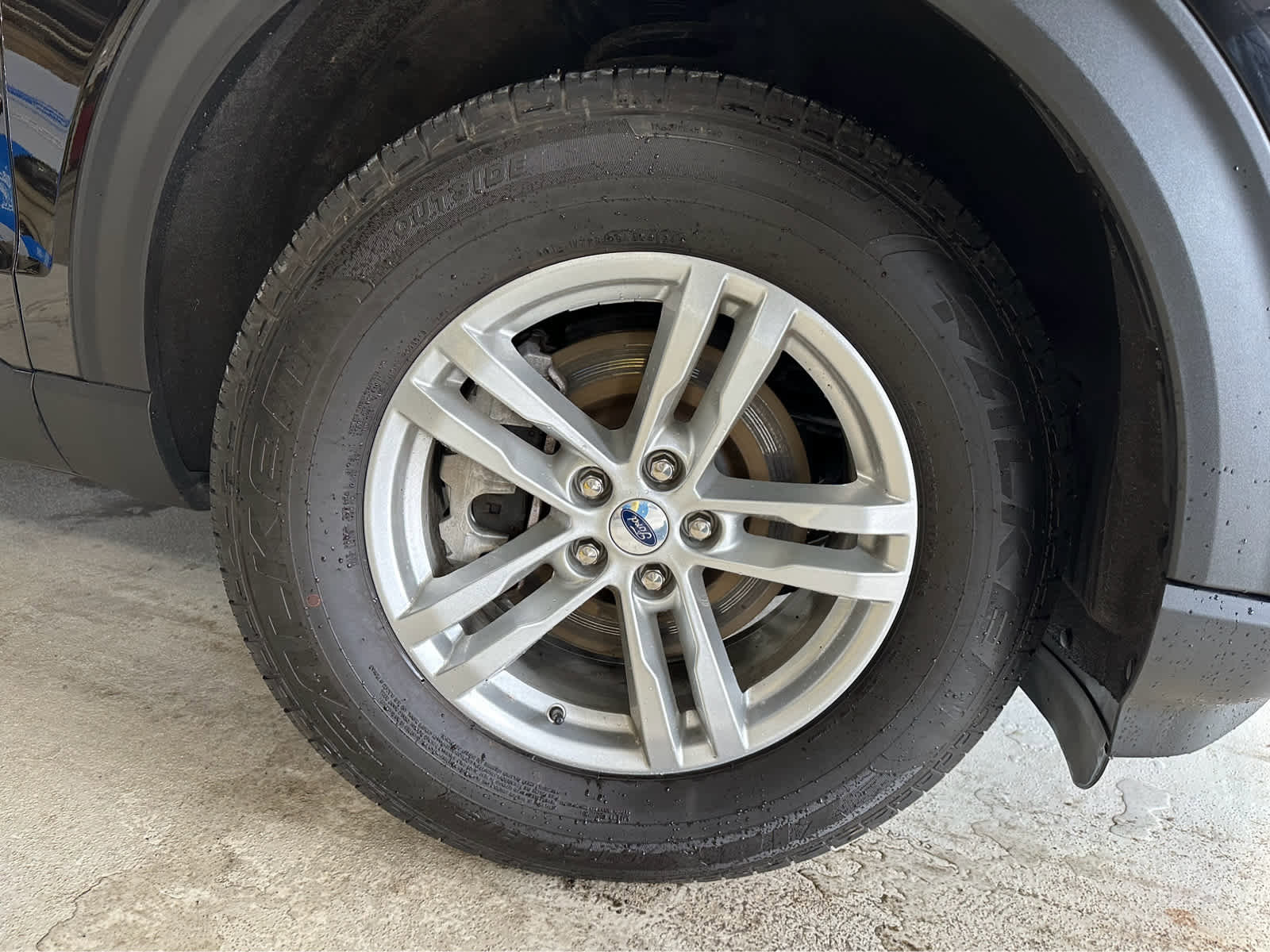 Certified 2022 Ford Explorer XLT w/ Equipment Group 202A image 41