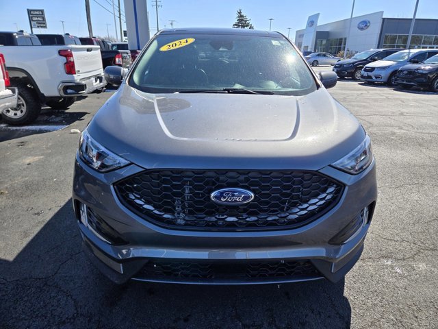 Certified 2024 Ford Edge ST-Line AWD/4WD image 7