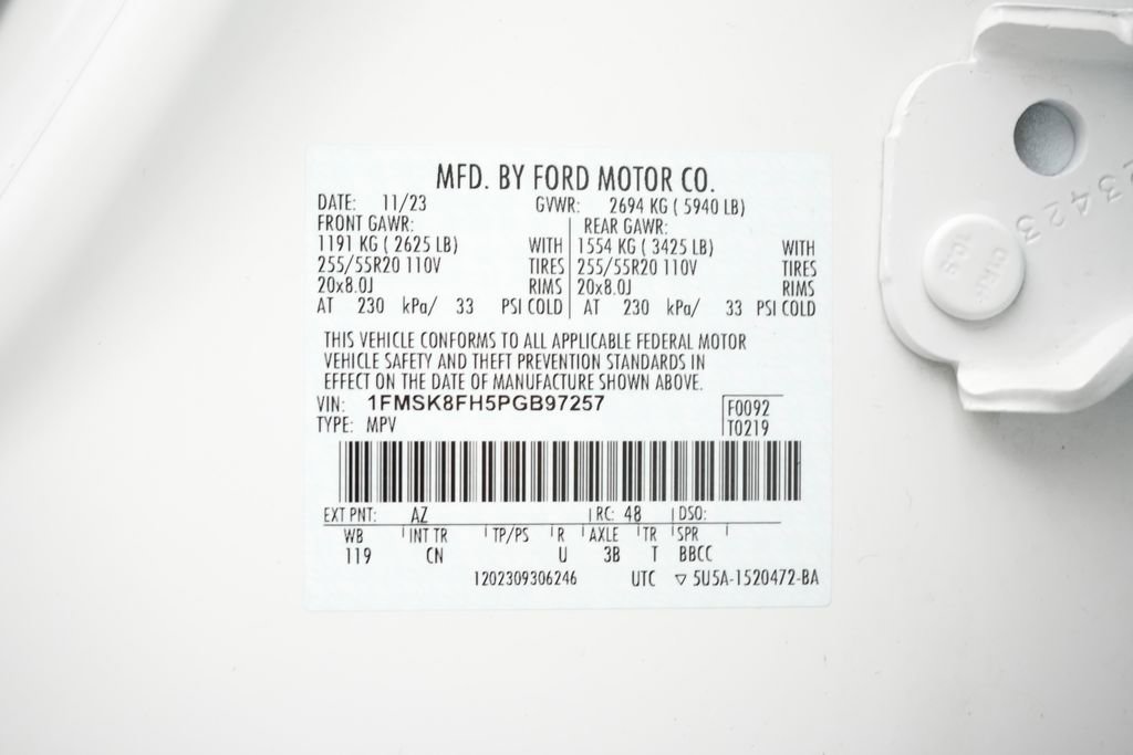 Certified 2023 Ford Explorer Limited w/ Limited Technology Package AWD/4WD image 28