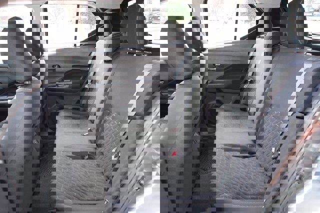 Used 2021 Nissan Kicks SV image 18