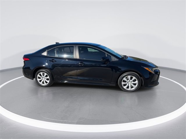 Used 2024 Toyota Corolla LE image 8
