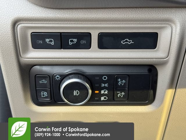 Certified 2024 Ford F150 Platinum w/ Equipment Group 703A Plus AWD/4WD image 32