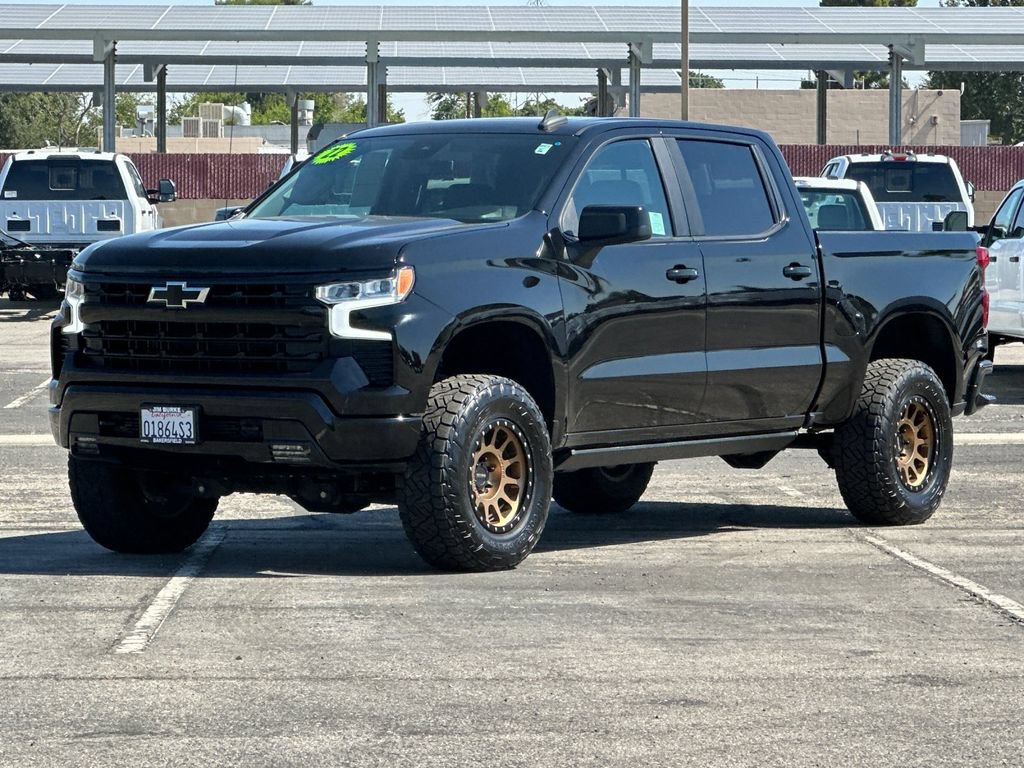 Used 2022 Chevrolet Silverado 1500 RST w/ Convenience Package II AWD/4WD image 7