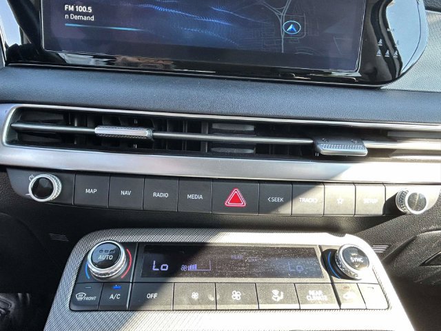 Used 2025 Hyundai Palisade SEL FWD image 31