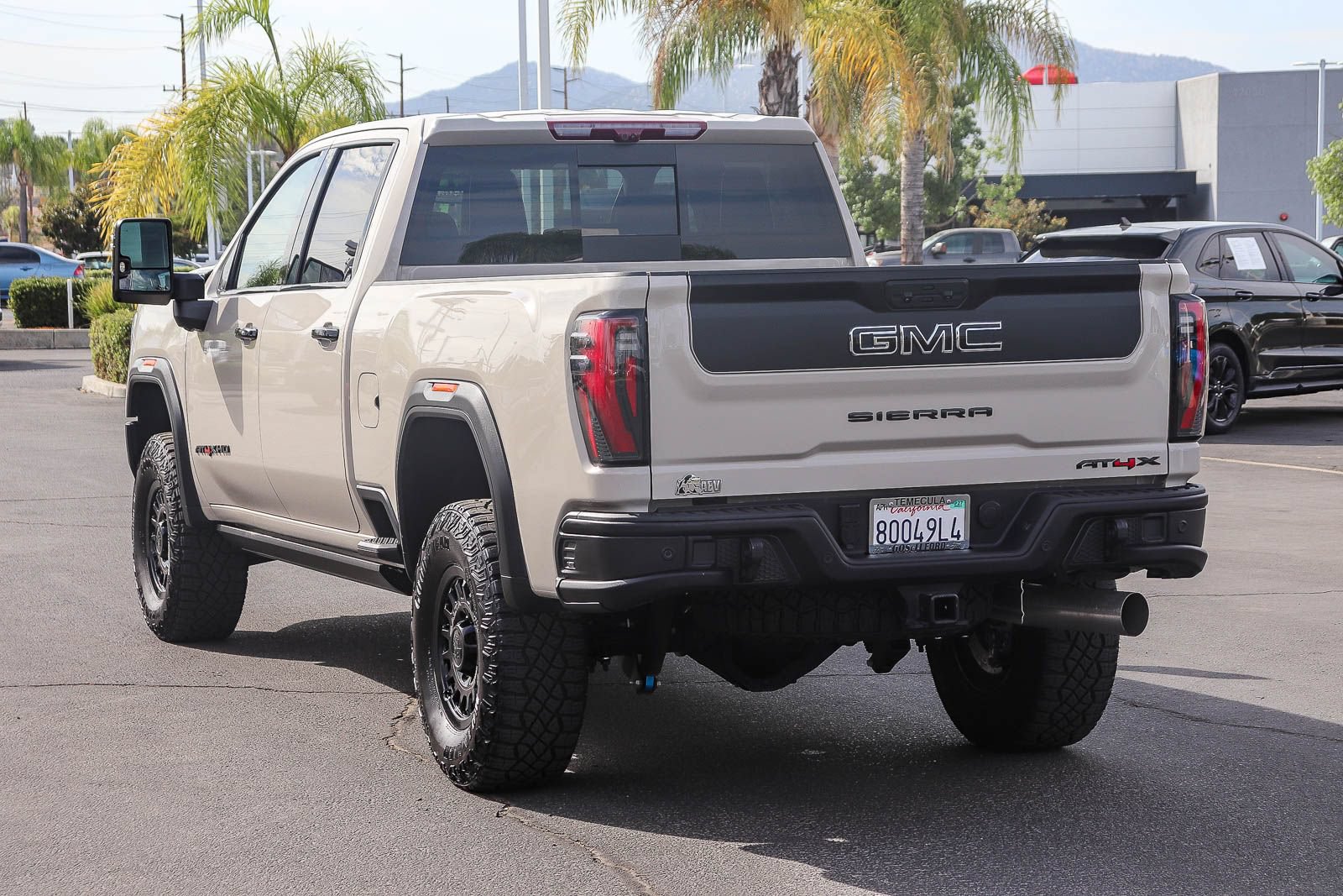 Used 2026 GMC Sierra 2500 AT4X w/ AT4X AEV Edition AWD/4WD image 6