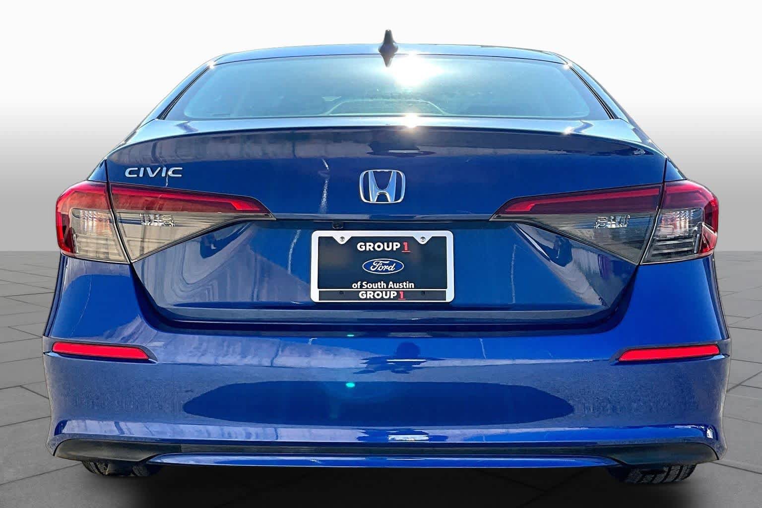 Used 2022 Honda Civic EX image 6