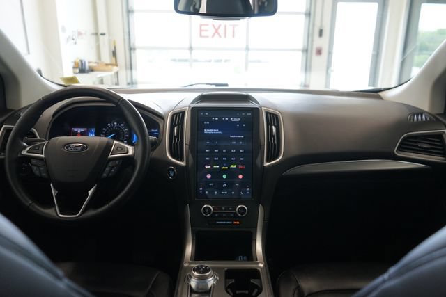 Certified 2022 Ford Edge SEL w/ Convenience Package AWD/4WD image 30
