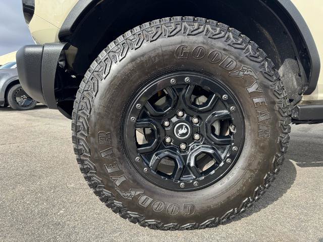 Certified 2025 Ford Bronco Badlands AWD/4WD image 27