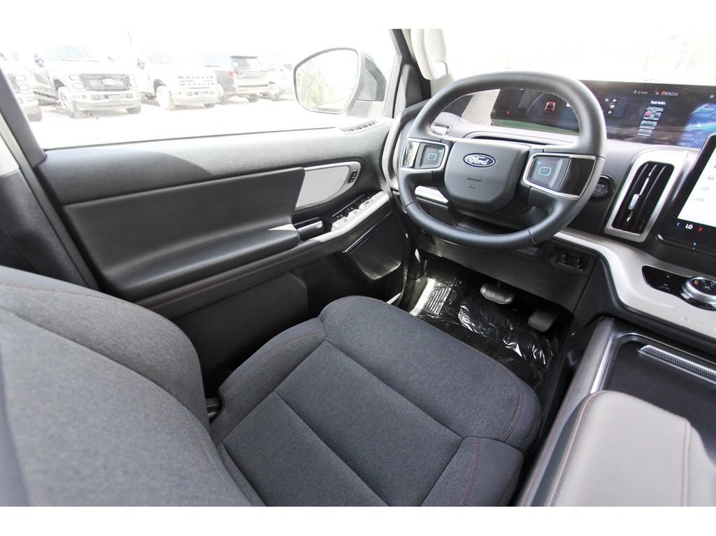 Certified 2025 Ford Expedition Max Active RWD image 10