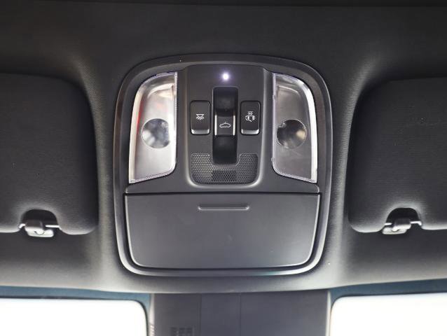 Used 2021 Kia Stinger GT1 image 17