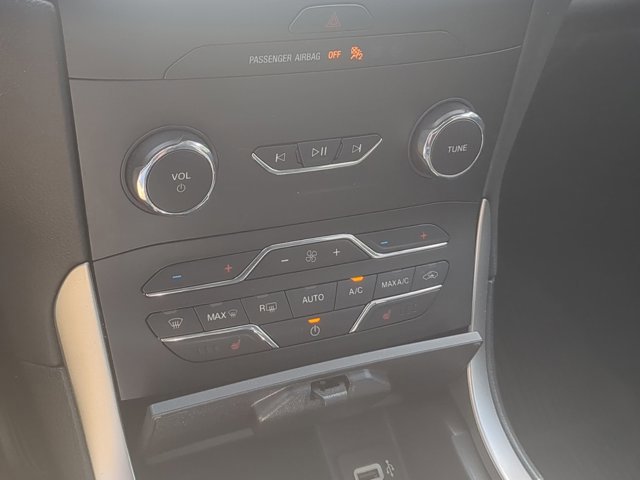 Certified 2020 Ford Edge SEL w/ Convenience Package AWD/4WD image 26