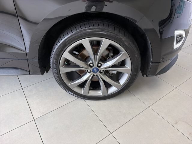 Certified 2018 Ford Edge Sport w/ Equipment Group 401A AWD/4WD image 31