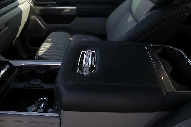 Certified 2024 Ford F450 Limited image 27