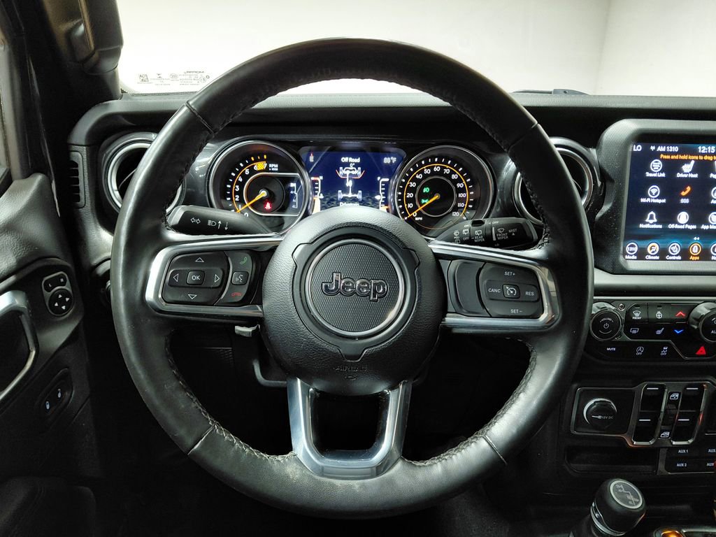 Used 2023 Jeep Wrangler Unlimited Sahara AWD/4WD image 33