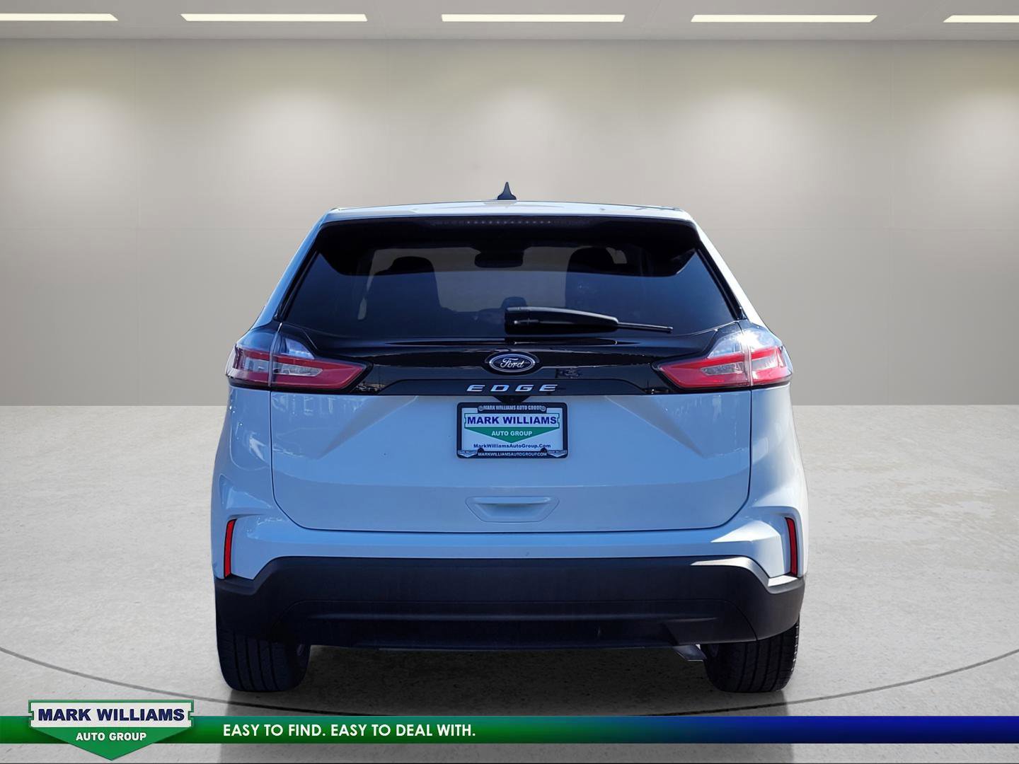 Certified 2024 Ford Edge SE w/ Cargo Accessory Package image 4