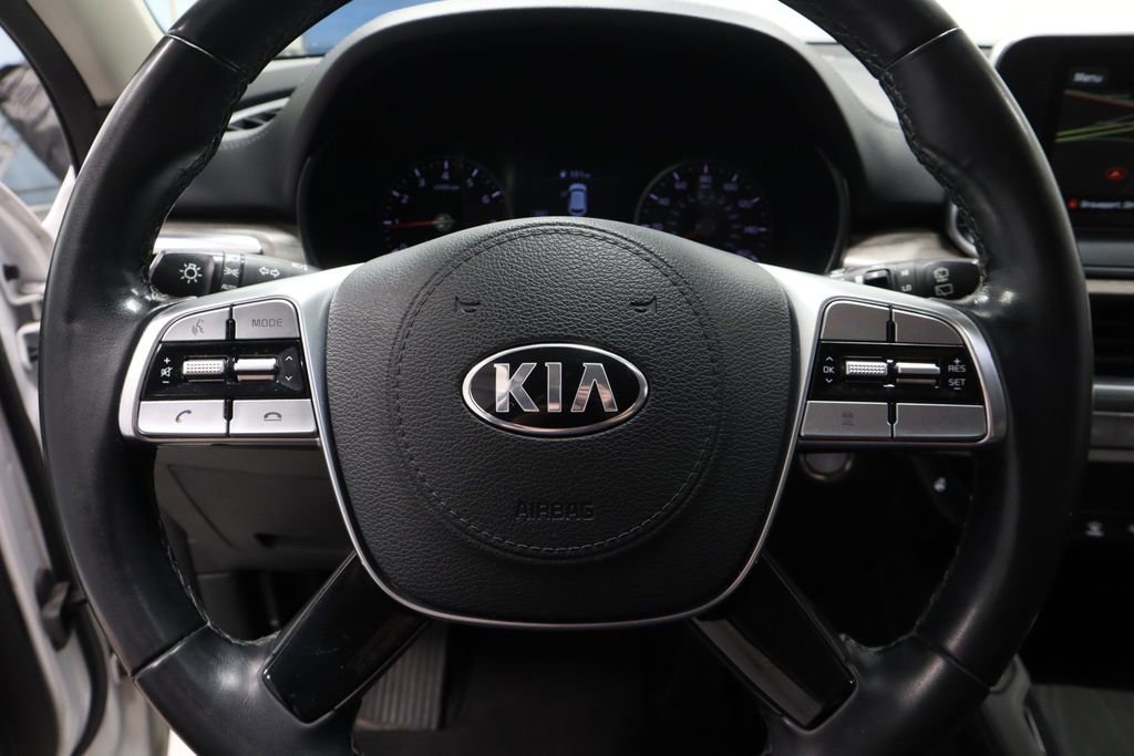 Used 2020 Kia Telluride EX image 32
