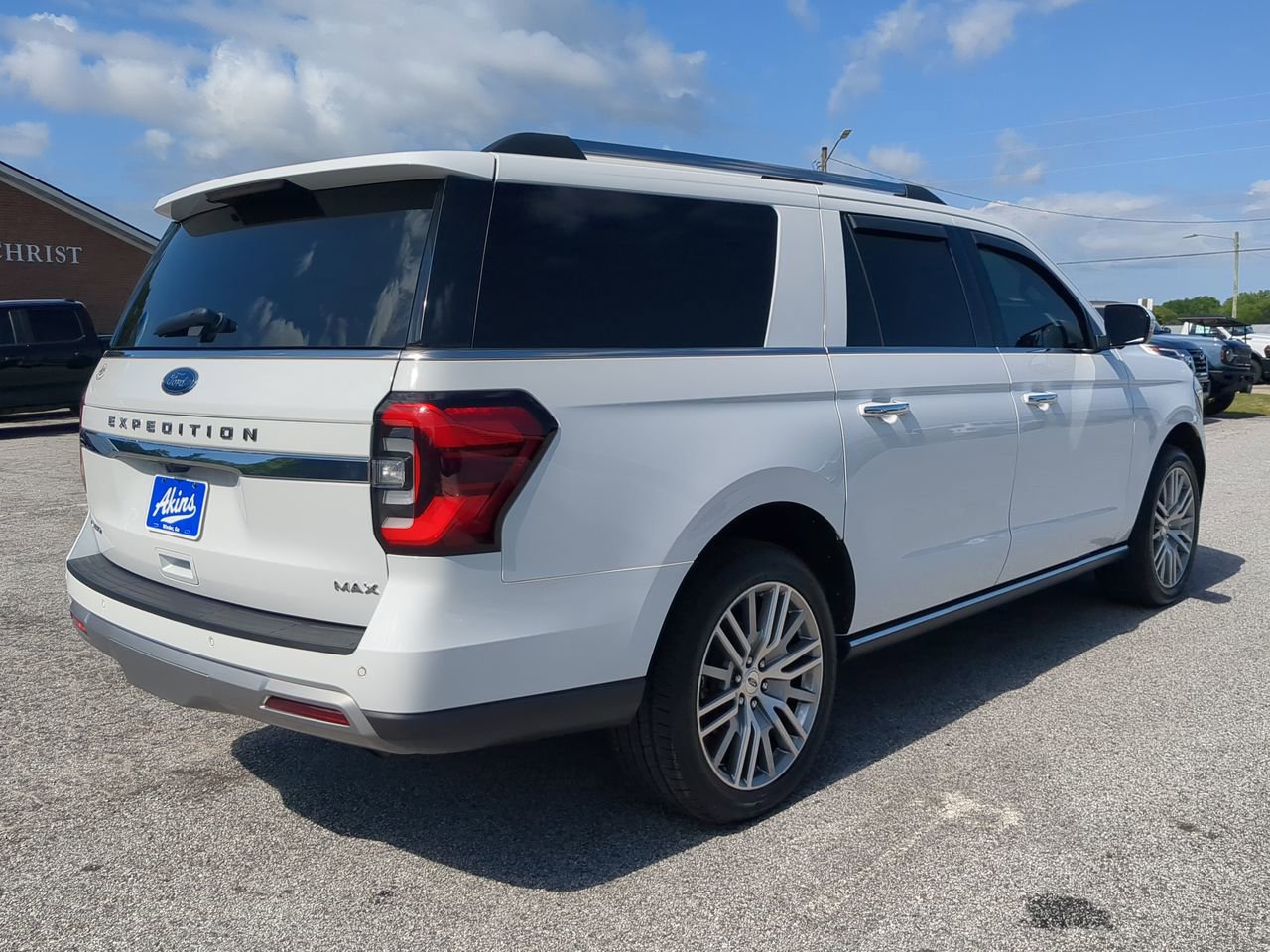 Certified 2022 Ford Expedition Max Limited RWD image 3