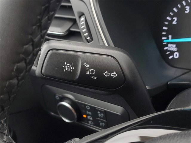 Certified 2022 Ford Escape SE w/ Cold Weather Package image 16