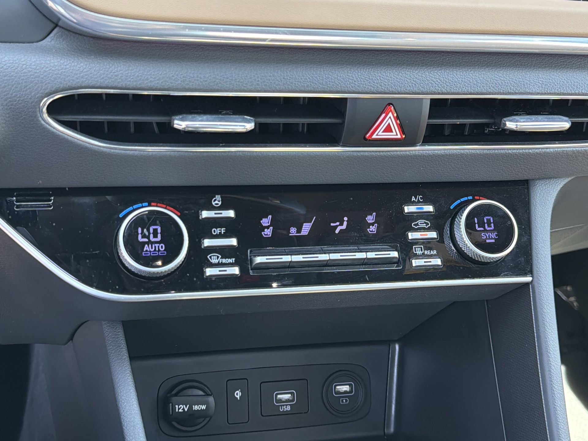 Used 2023 Hyundai Sonata Limited FWD image 9