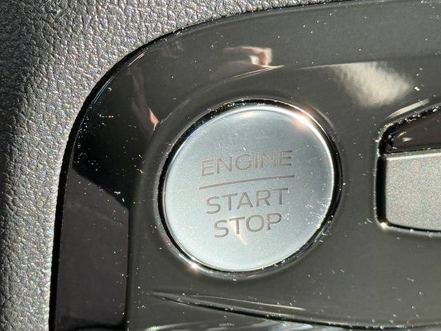 Certified 2024 Ford Escape ST-Line w/ Tech Pack #1 AWD/4WD image 16