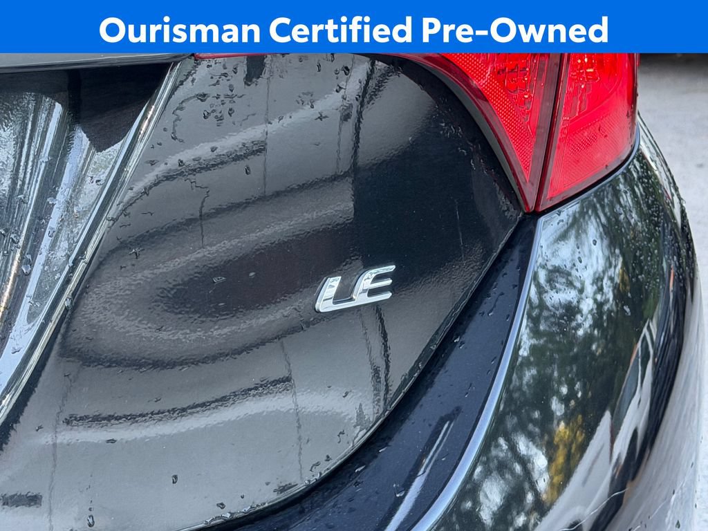Used 2019 Toyota Corolla LE FWD image 25