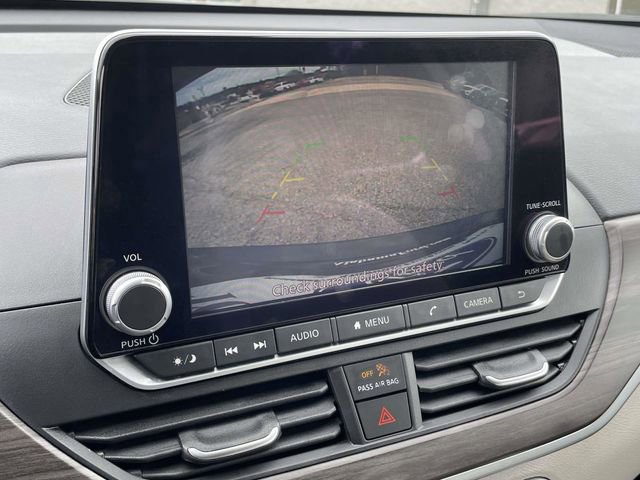 Used 2025 Nissan Altima 2.5 SV image 24