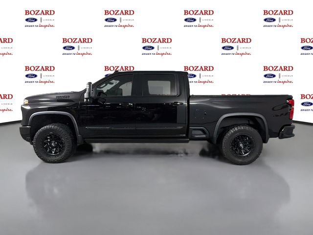 Used 2024 Chevrolet Silverado 2500 High Country w/ High Country Premium Package AWD/4WD image 5