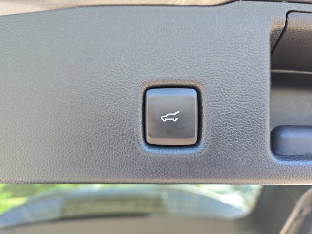 Certified 2024 Ford Escape ST-Line AWD/4WD image 9
