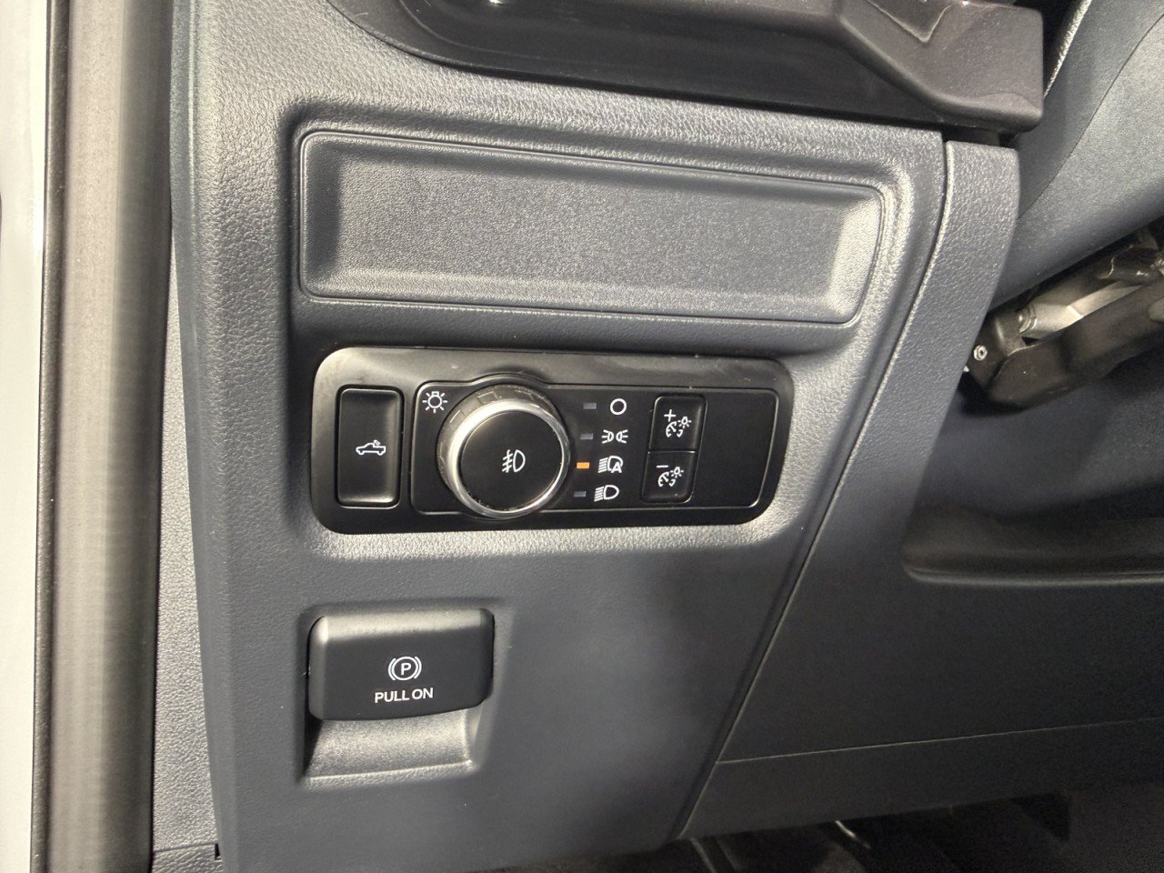 Certified 2024 Ford F150 STX w/ Equipment Group 201A FX4 AWD/4WD image 21