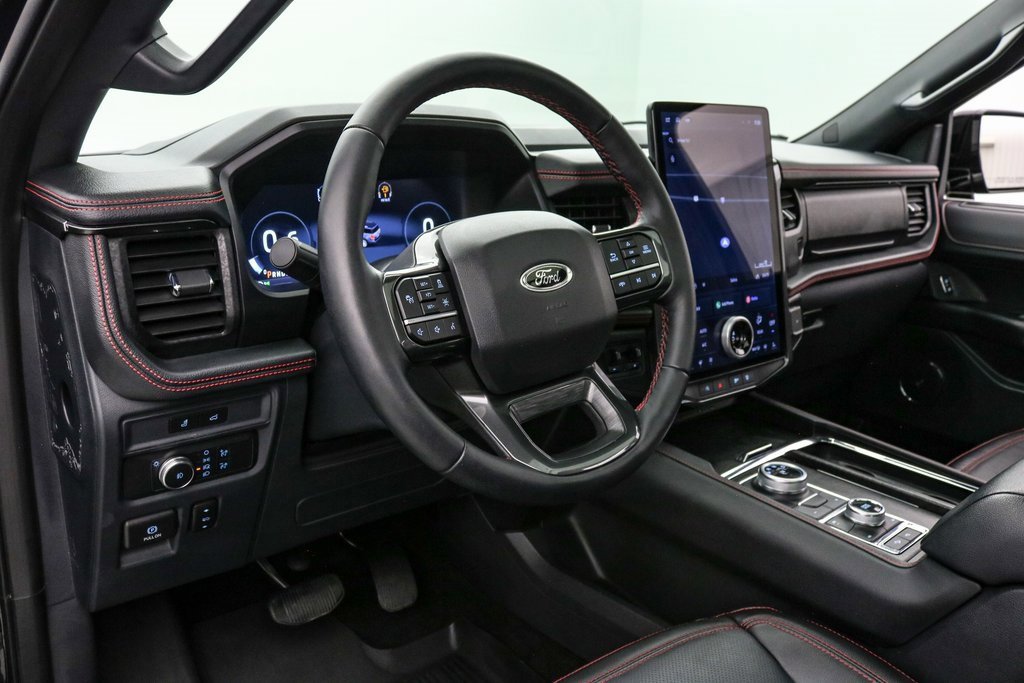 Certified 2022 Ford Expedition Limited w/ Equipment Group 304A image 13
