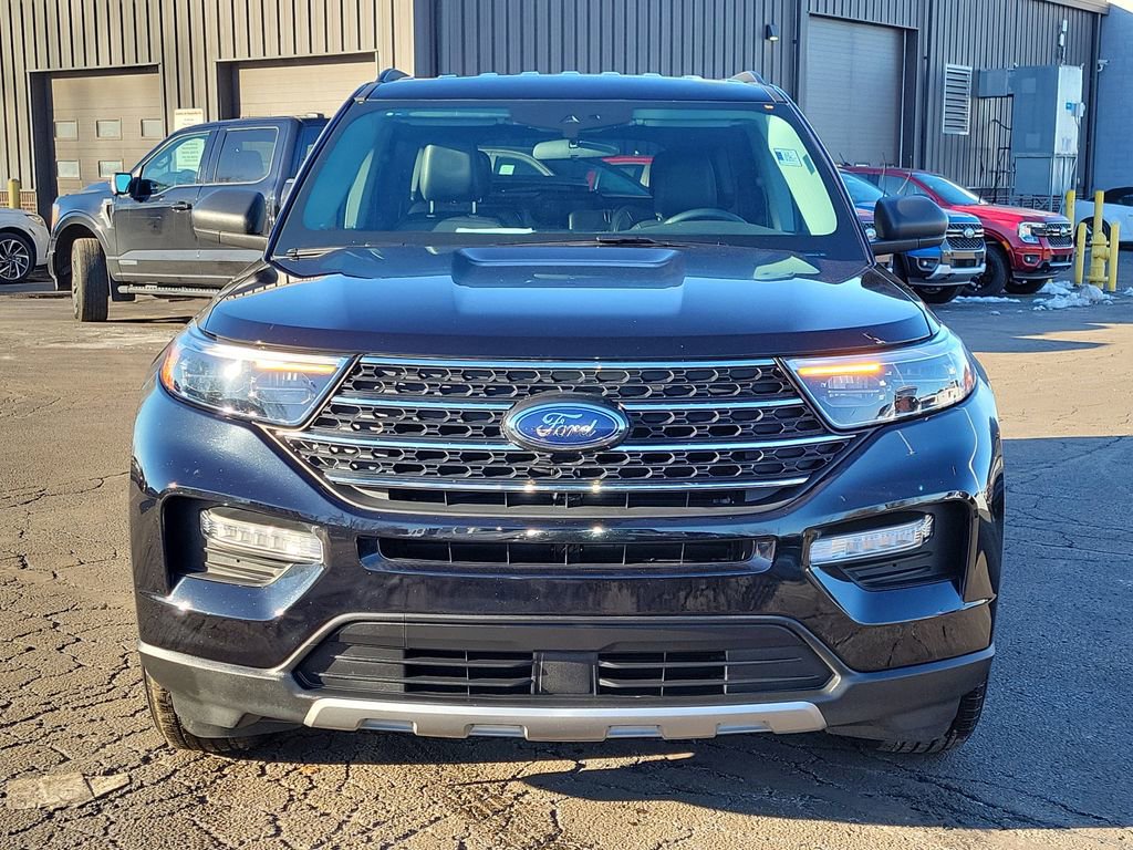 Certified 2023 Ford Explorer XLT w/ Equipment Group 202A image 2