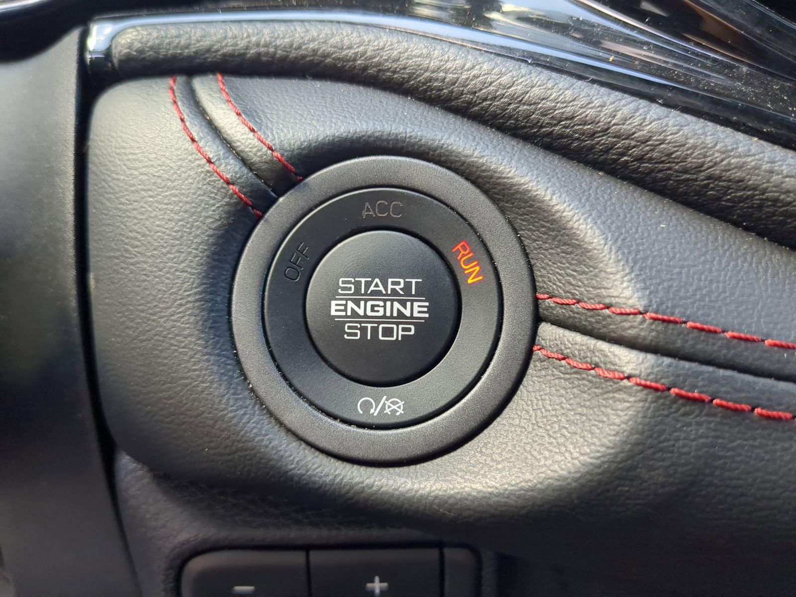 Used 2024 Dodge Durango GT AWD/4WD image 35