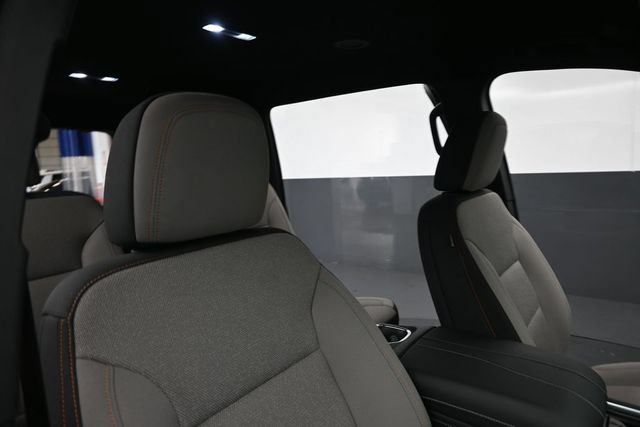 Used 2024 Chevrolet Traverse LT w/ Midnight/Sport Edition AWD/4WD image 29