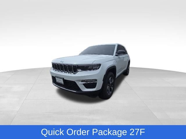 Used 2023 Jeep Grand Cherokee 4WD 4xe image 3