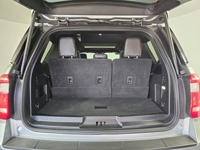 Certified 2021 Ford Expedition XLT image 18