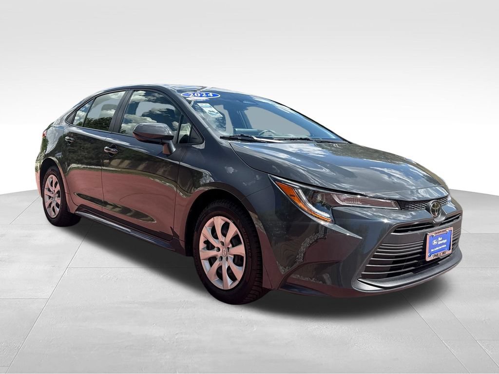 Used 2024 Toyota Corolla LE FWD 360° Tour