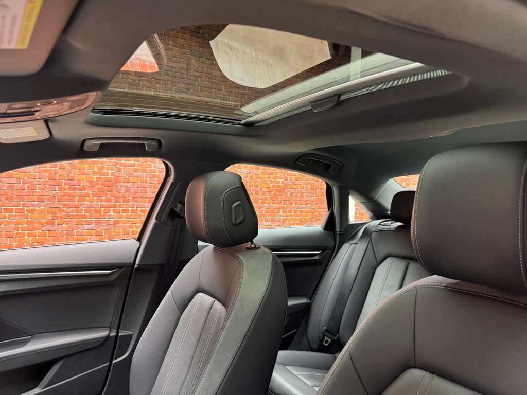 Used 2024 Audi A3 2.0T Premium FWD image 3