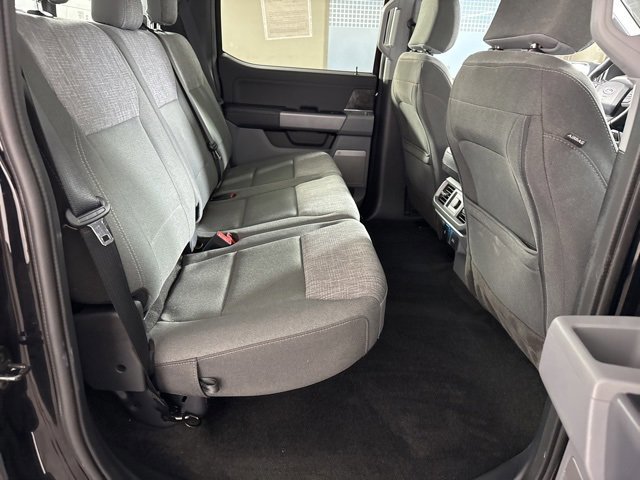 Certified 2022 Ford F150 XLT w/ Equipment Group 302A High image 31