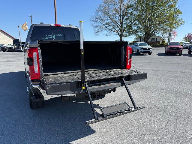 Certified 2024 Ford F250 Lariat w/ Lariat Ultimate Package AWD/4WD image 25