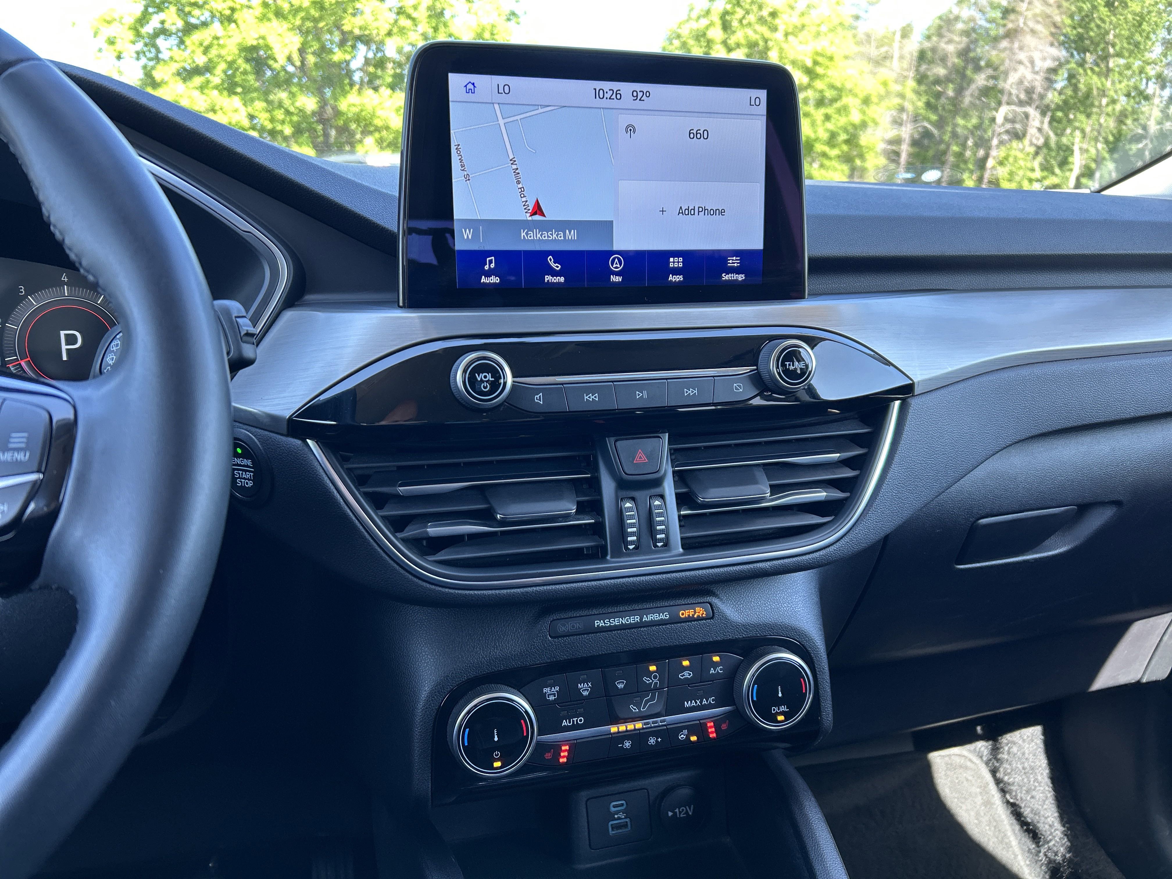 Certified 2022 Ford Escape Titanium image 17