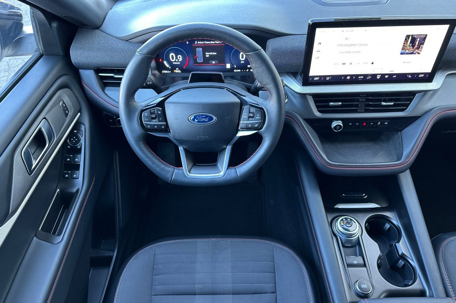 Certified 2025 Ford Explorer ST-Line w/ ST-Line Street Pack image 15