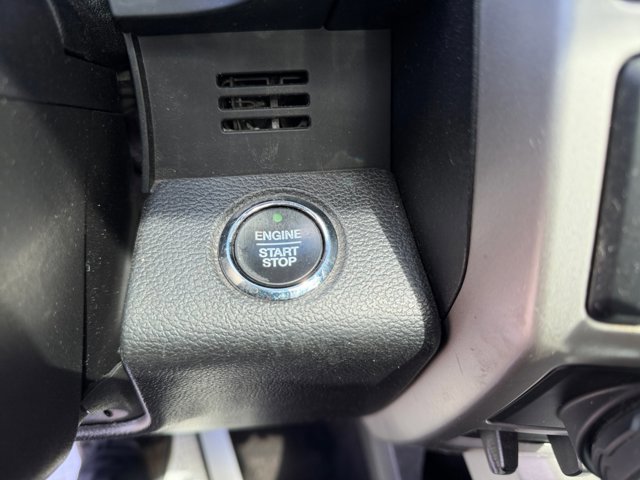 Certified 2018 Ford F150 Lariat image 31